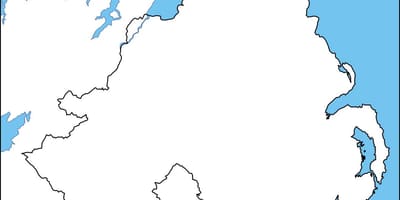 En branco mapa de irlanda do norte